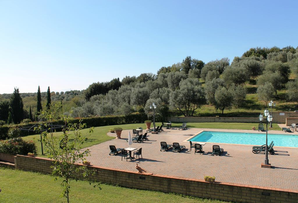 Вілла Il Borgo Di Montereggi Limite Екстер'єр фото